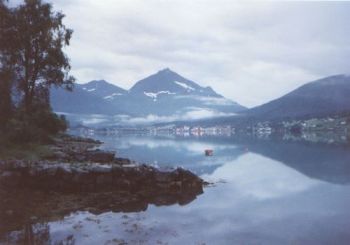 nacht over tresfjorden